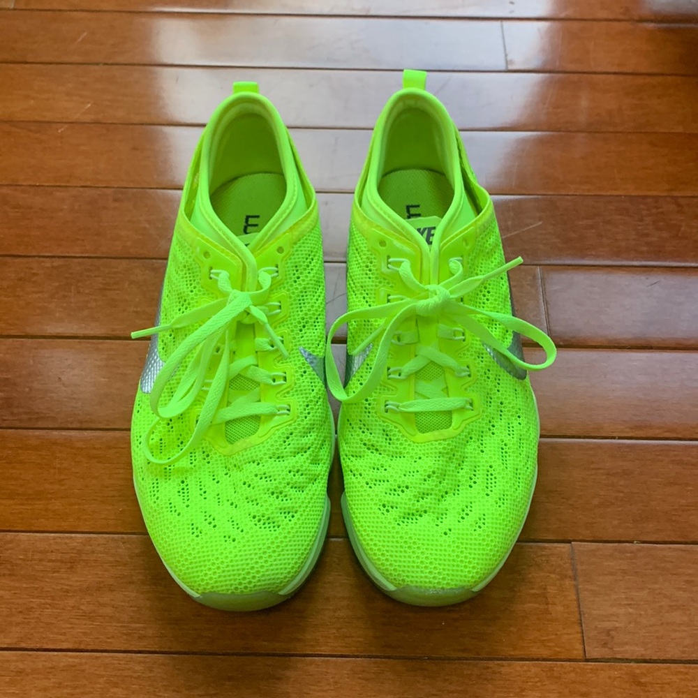 Nike Zoom Sneakers